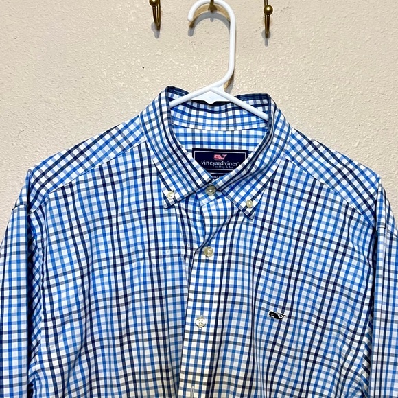 Vineyard Vines Whale Shirt. Blue and White Plaid Shirt. 100% cotton Size L - Picture 2 of 5